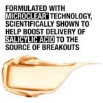 Neutrogena SkinClearing Pressed Powder - Image 4